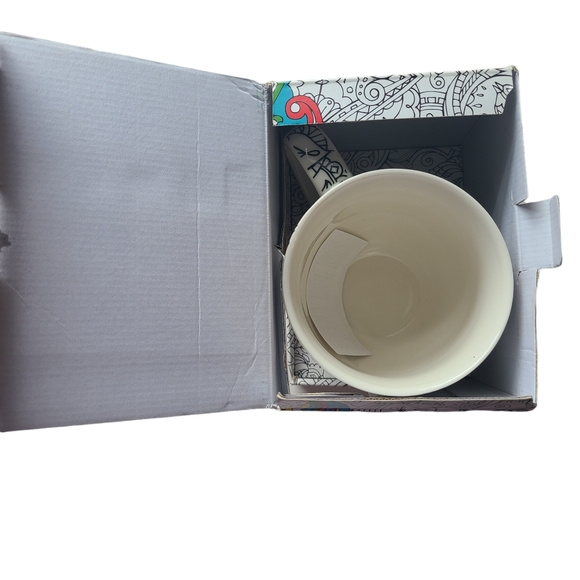 Color yourself mug - Picture 3 of 3